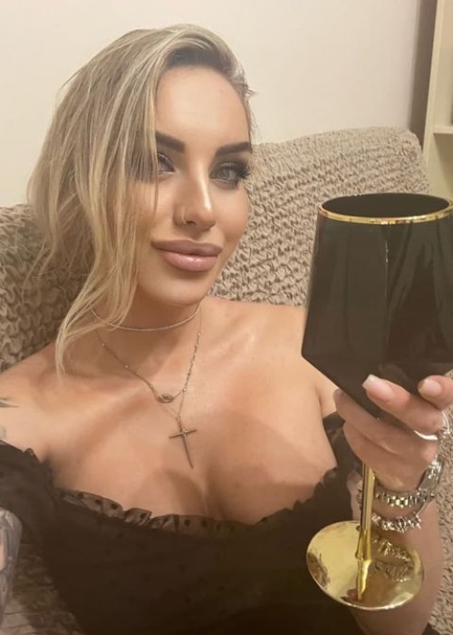 Проститутка Арина Арина