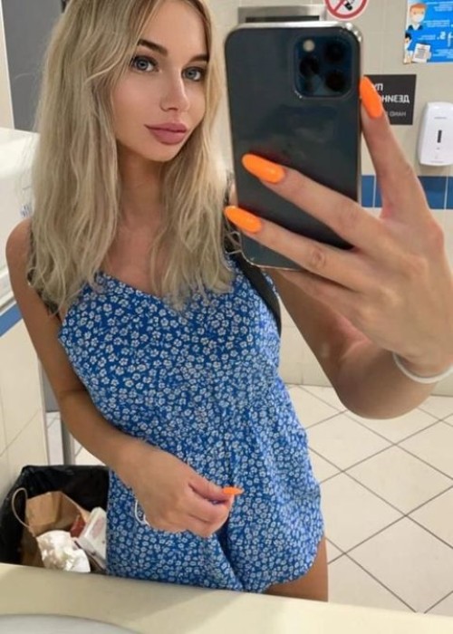 Проститутка Моника Моника