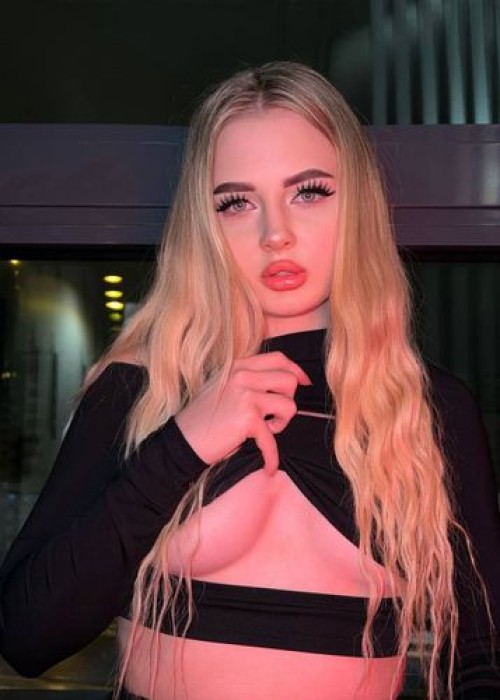 Проститутка Моника Моника