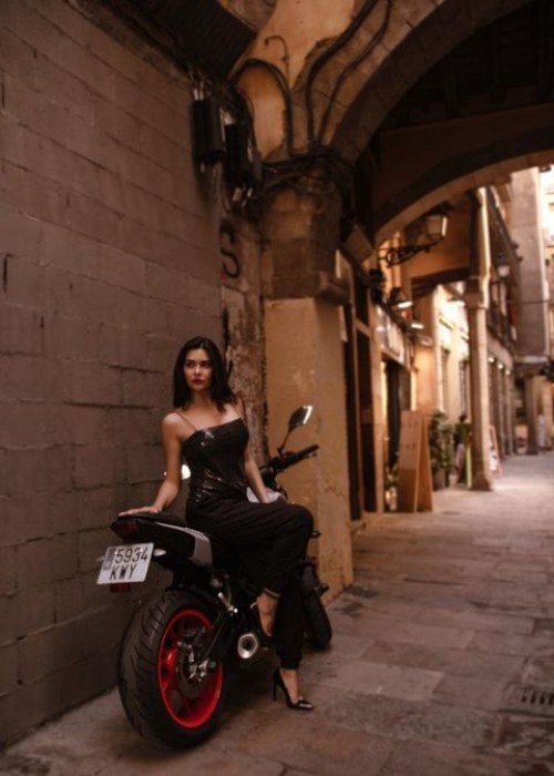 Проститутка Кира Кира